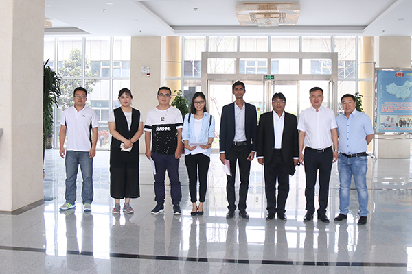 Warmly Welcome Indian Merchants to Visit Shandong China Coal Group for Purchasing Gas Detector