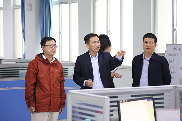 Warmly Welcome Municipal Science &Technology Bureau And The Chinese Academy Of Sciences Experts To Visit The China Coal Group