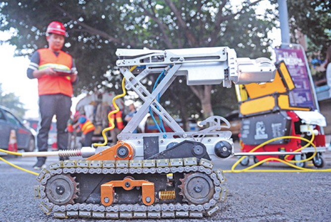 Features Of Pipe Inspection Crawler Camera